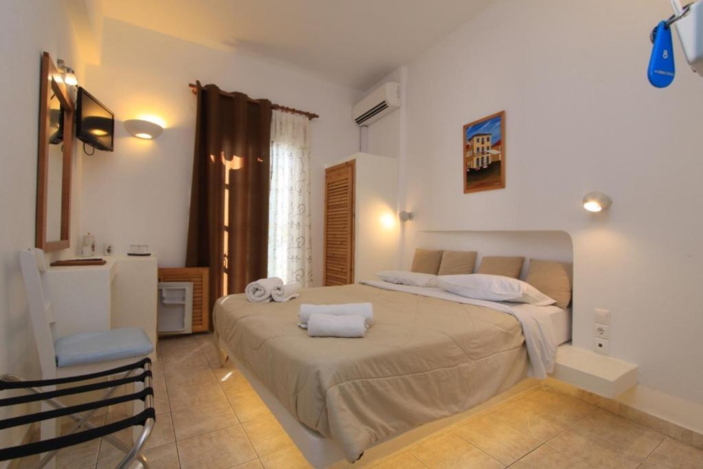 Sea Side Beach Hotel คามารี ภายนอก รูปภาพ