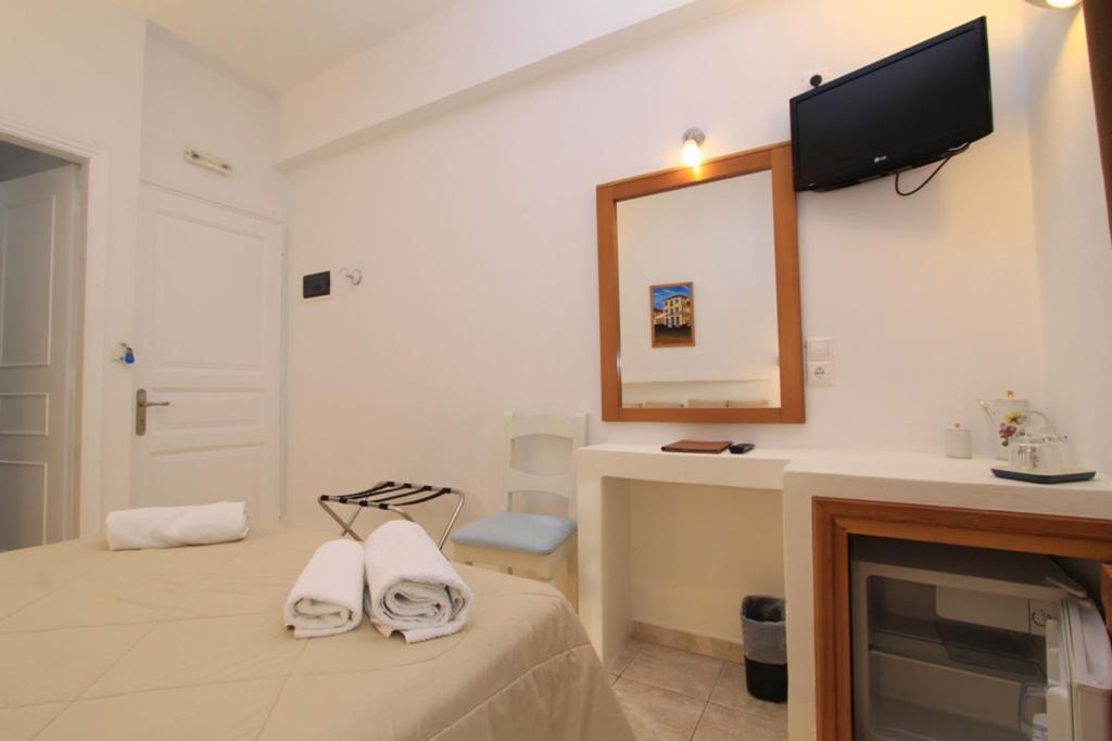 Sea Side Beach Hotel คามารี ภายนอก รูปภาพ