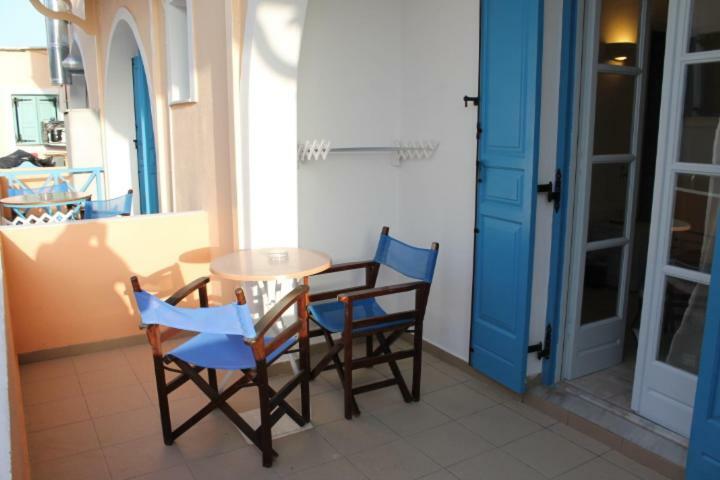 Sea Side Beach Hotel คามารี ภายนอก รูปภาพ