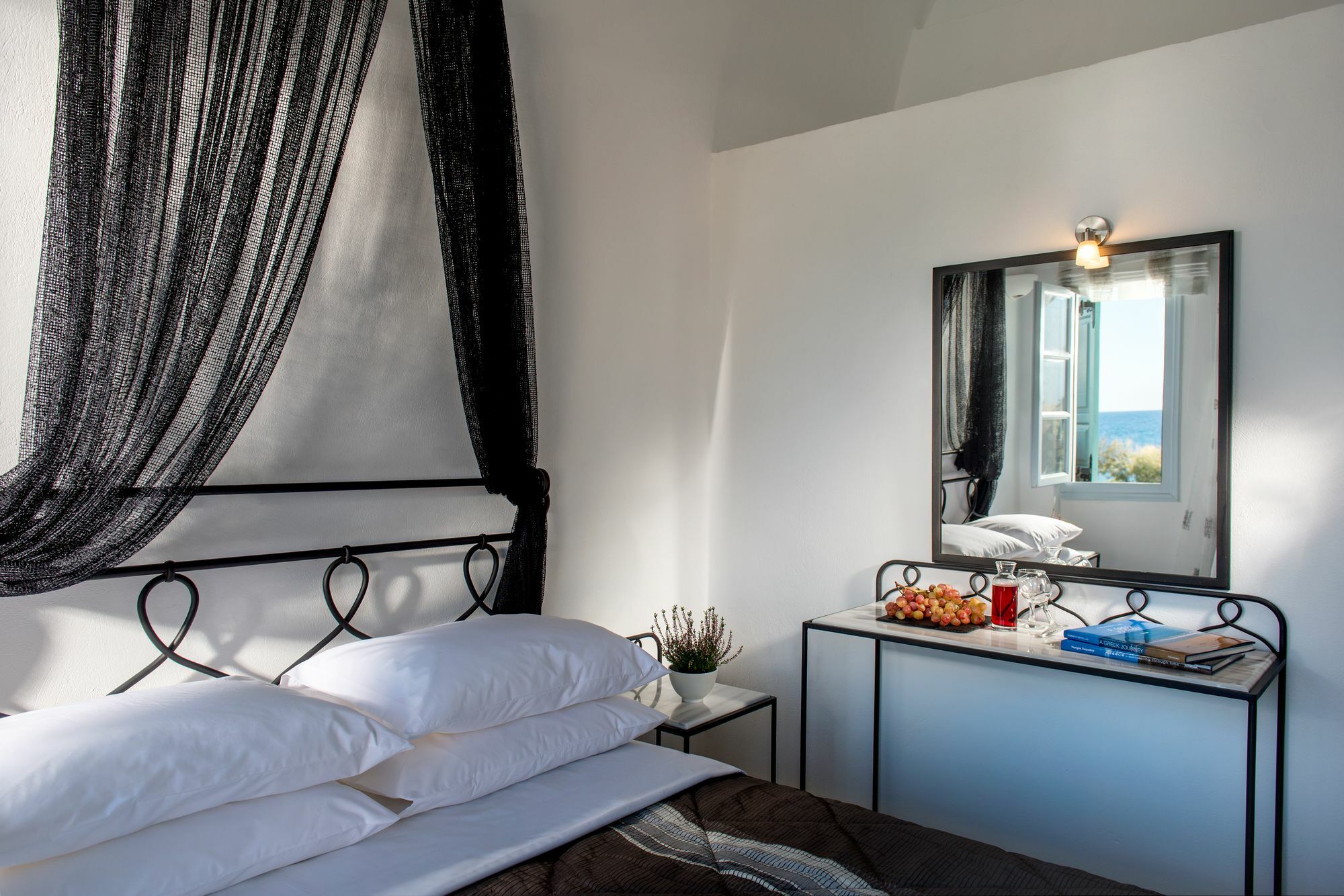 Sea Side Beach Hotel คามารี ภายนอก รูปภาพ