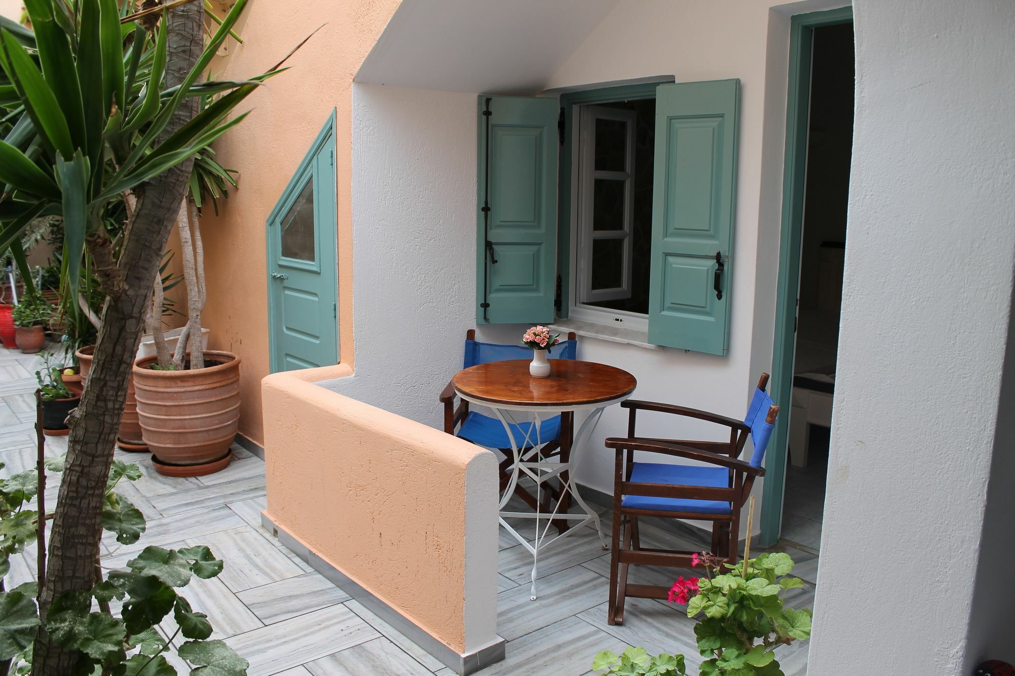 Sea Side Beach Hotel คามารี ภายนอก รูปภาพ